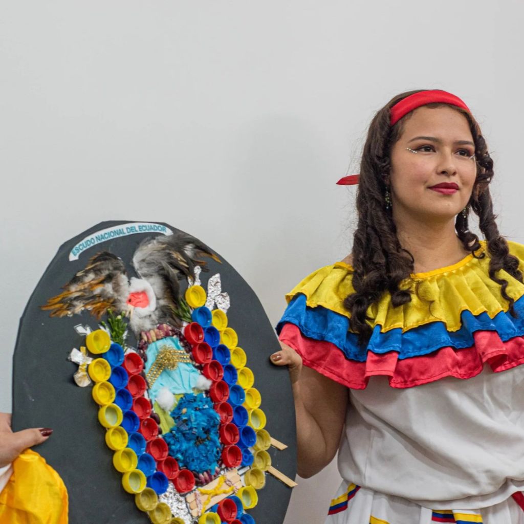 Quito vivió un Día Intercultural inolvidable en el campus patrimonial de la UMET