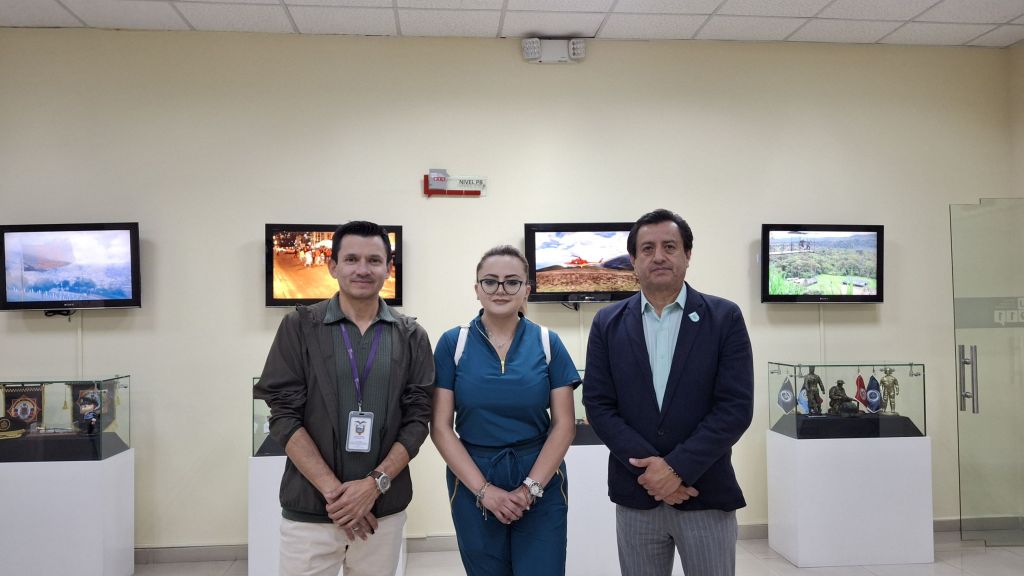 Reunión estratégica entre UMET y ECU 911