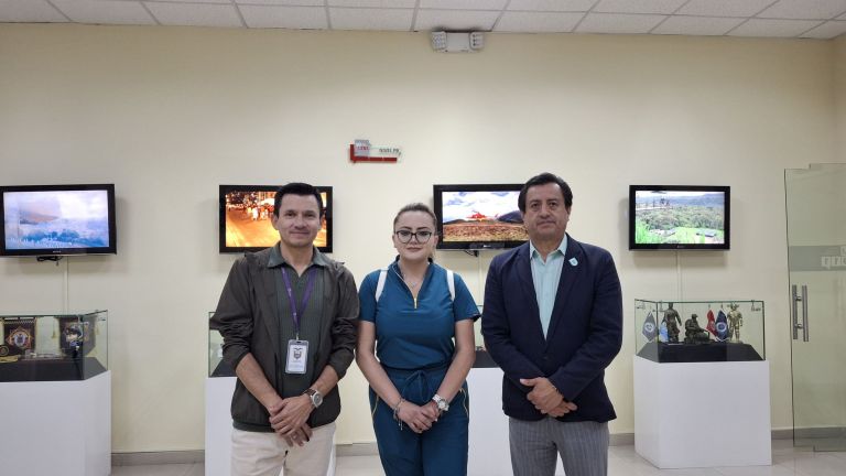 Reunión estratégica entre UMET y ECU 911