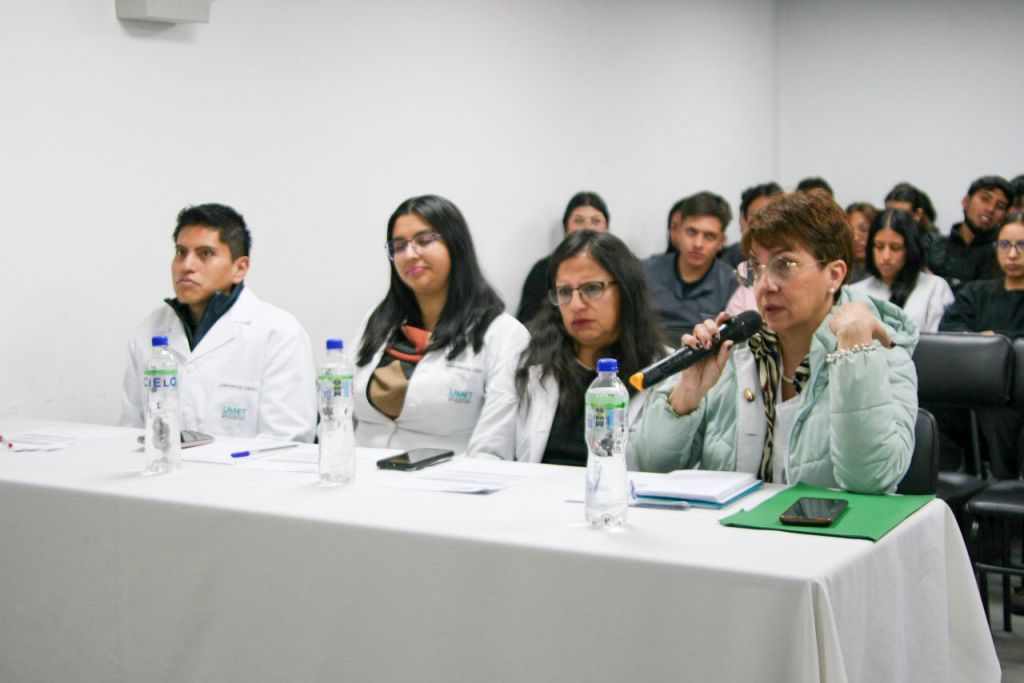Semana de la Carrera de Laboratorio Clínico