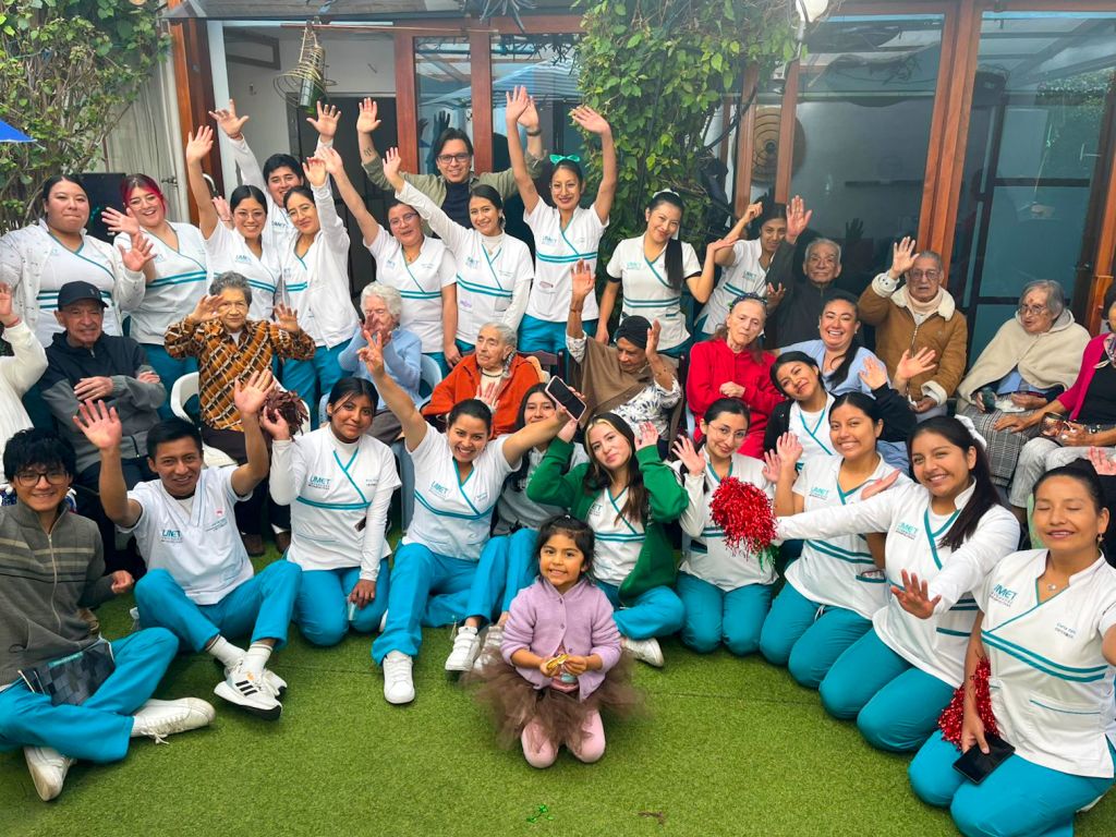 ¡Nuestros futuros enfermeros en acción!
