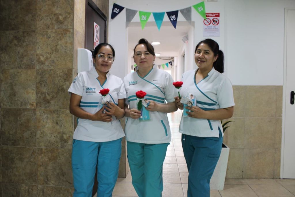 La UMET rinde homenaje a todas las madres