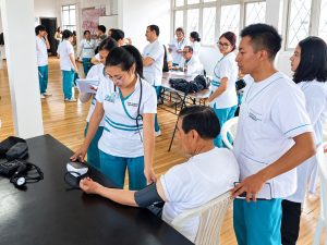 jornada-de-salud-Villa-Flora-vinculacion-con-la-sociedad-UMET